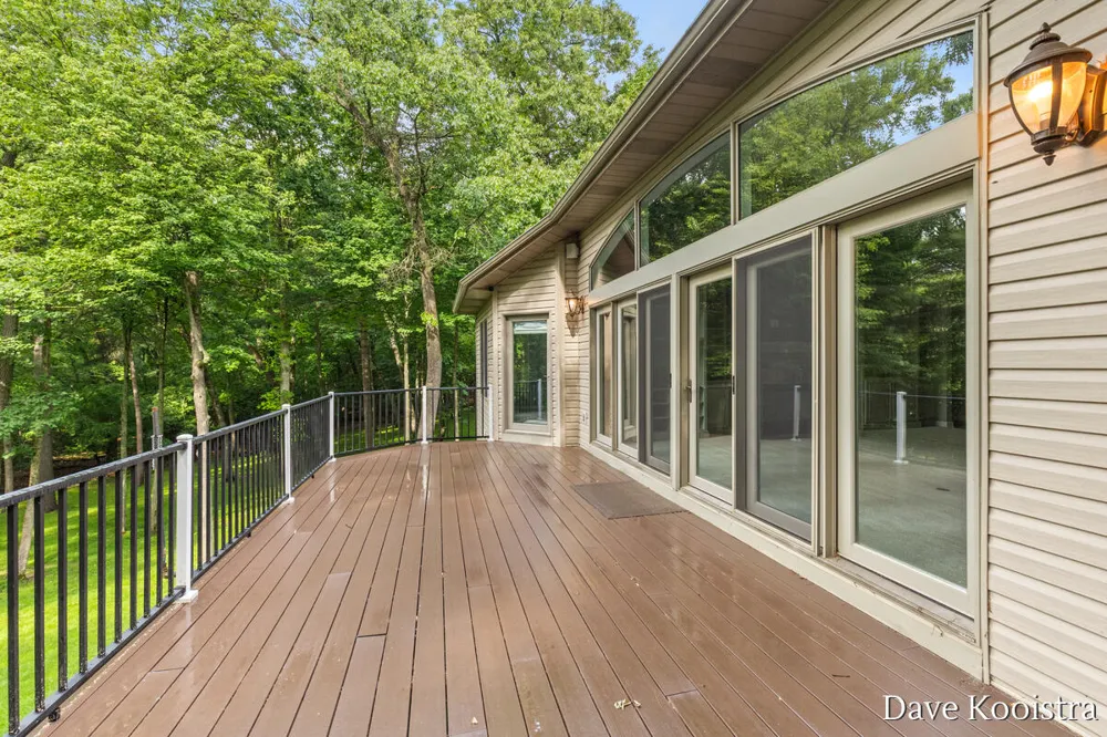 5133 Streamside Court NE Courtland Township, MI 49341