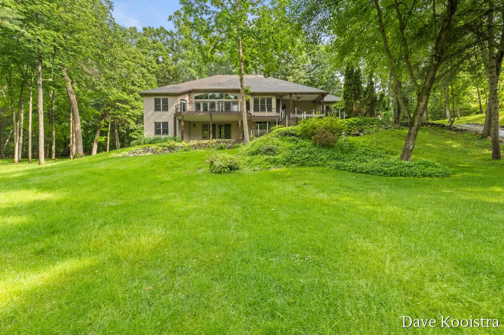 5133 Streamside Court NE Courtland Township, MI 49341