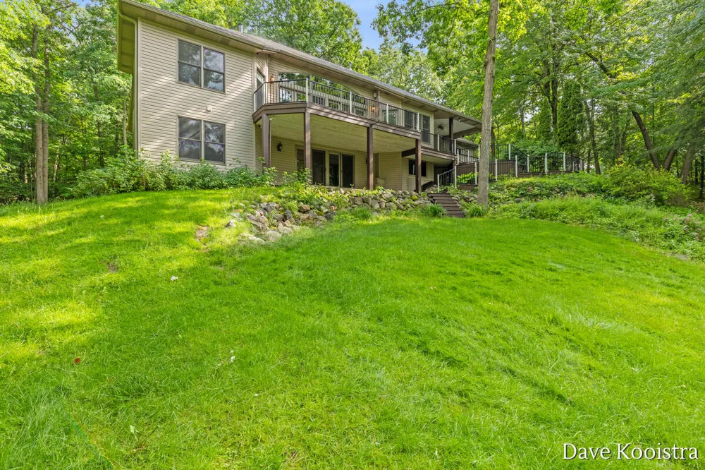 5133 Streamside Court NE Courtland Township, MI 49341