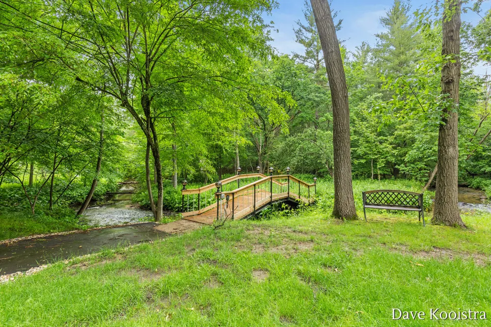 5133 Streamside Court NE Courtland Township, MI 49341