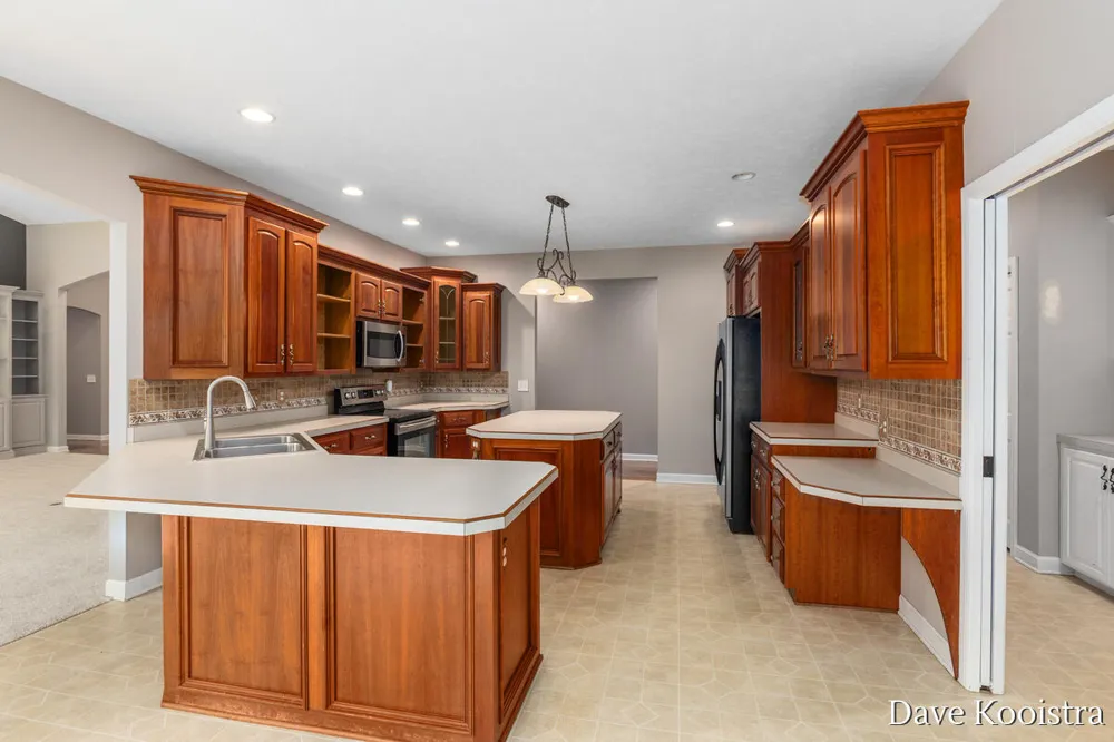 5133 Streamside Court NE Courtland Township, MI 49341