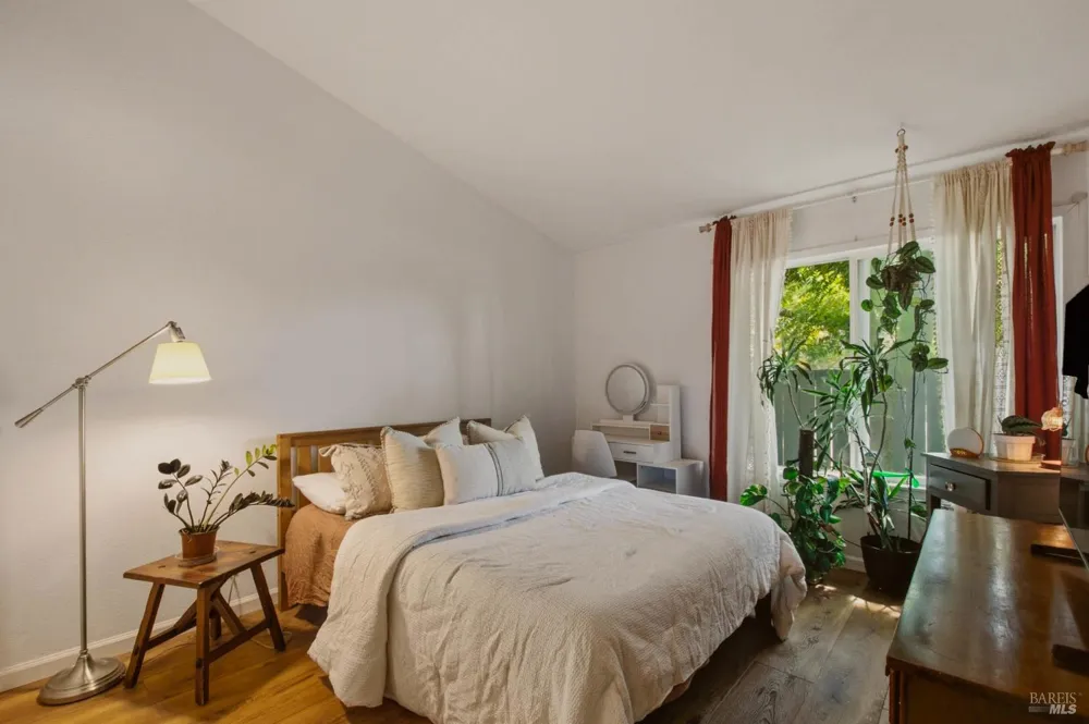 2648 Michelle Court Napa, CA 94558