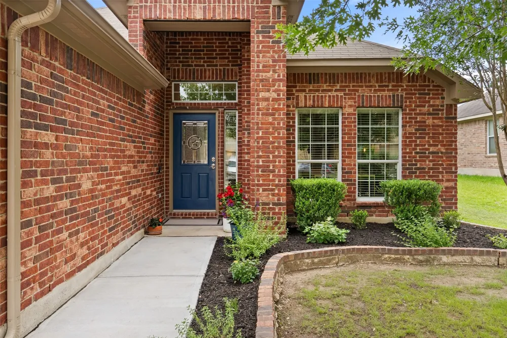 994 Hot Spring Valley Buda, TX 78610