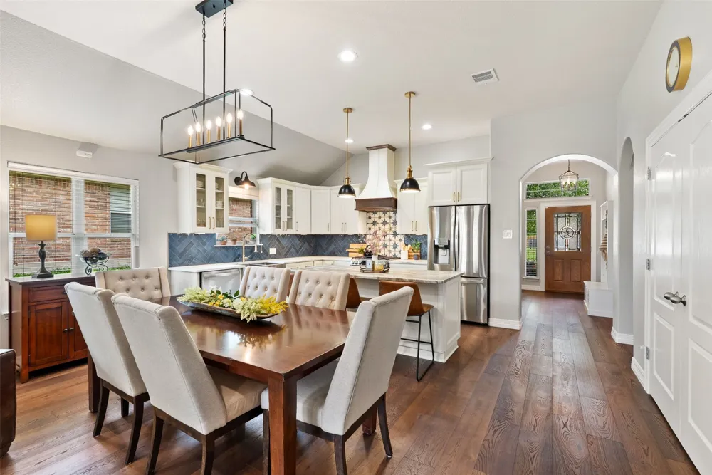 994 Hot Spring Valley Buda, TX 78610