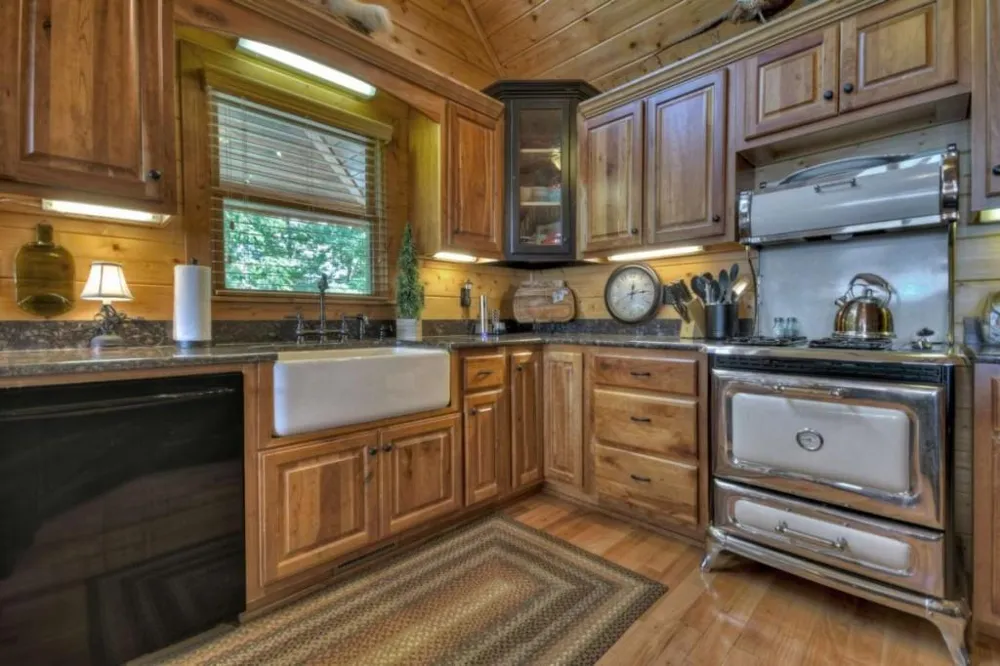 1404 Mountain High Drive Mineral Bluff, GA 30559