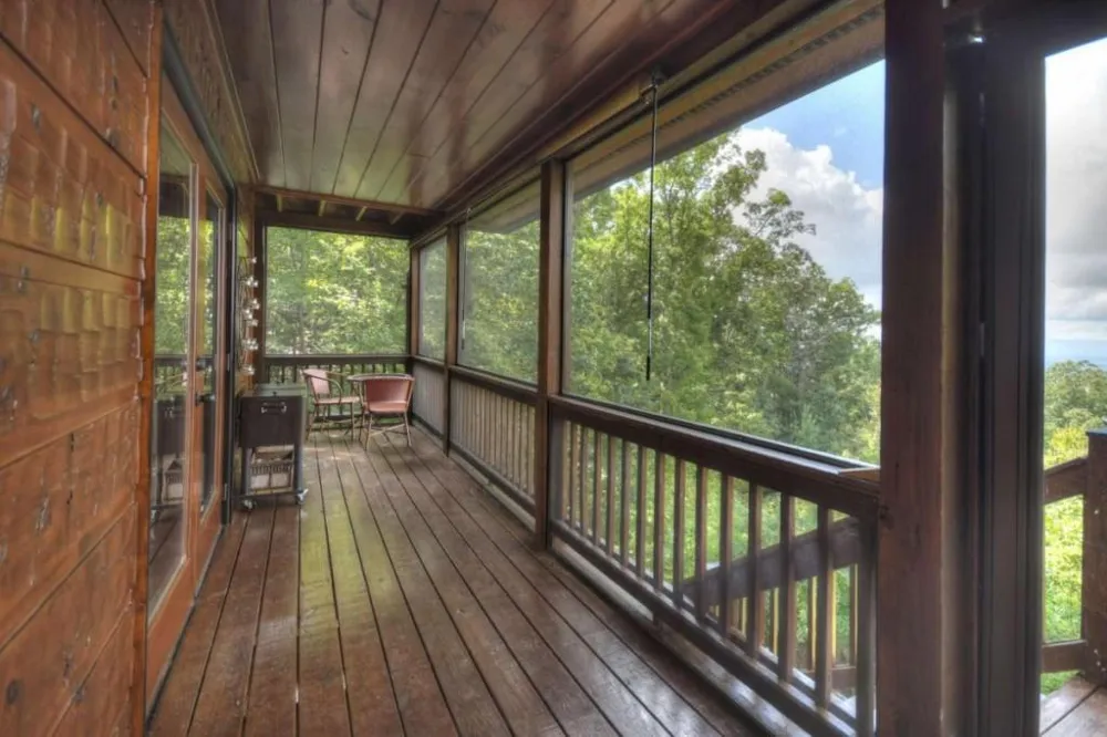 1404 Mountain High Drive Mineral Bluff, GA 30559
