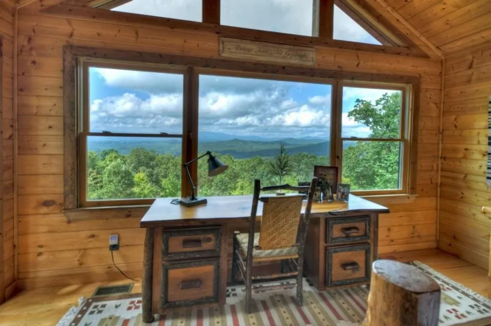 1404 Mountain High Drive Mineral Bluff, GA 30559