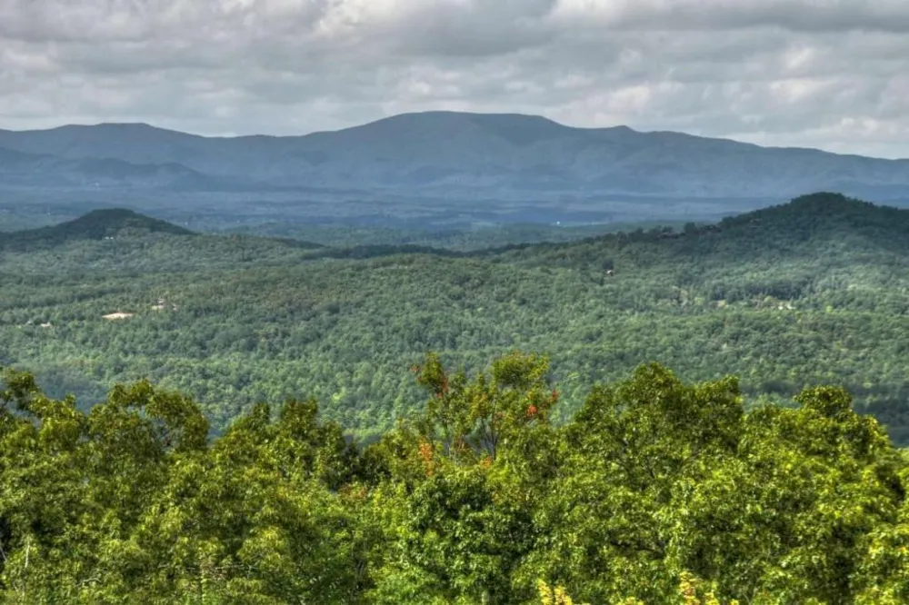 1404 Mountain High Drive Mineral Bluff, GA 30559