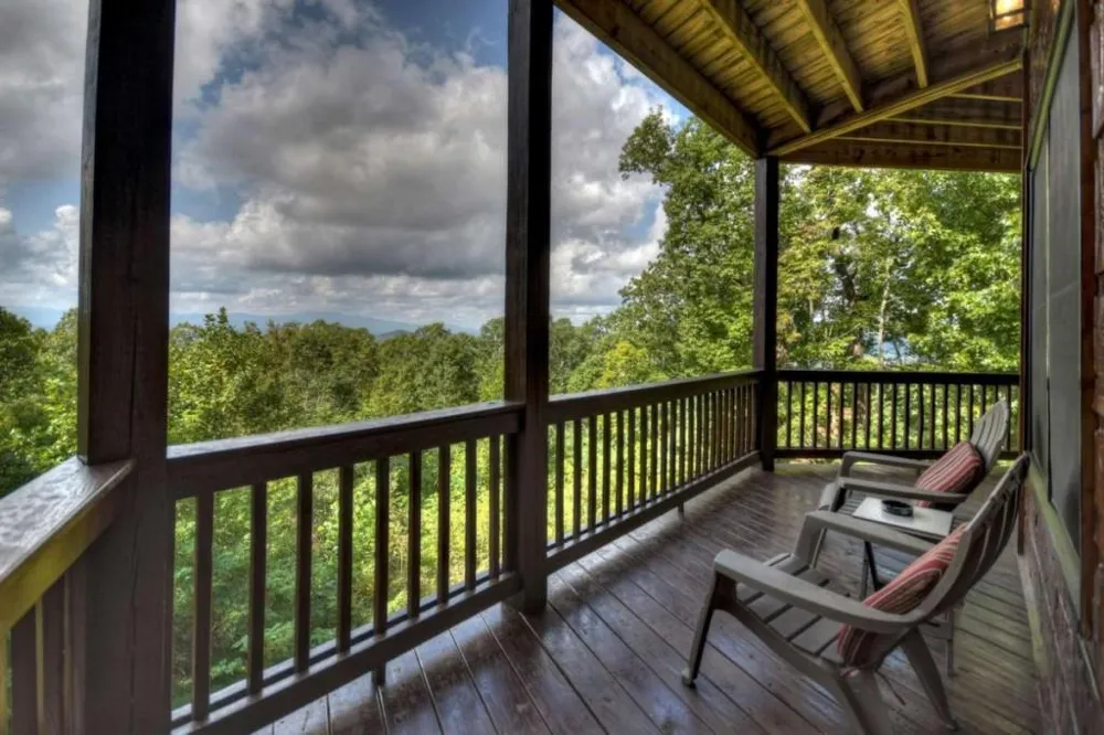 1404 Mountain High Drive Mineral Bluff, GA 30559