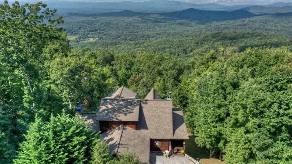 1404 Mountain High Drive Mineral Bluff, GA 30559