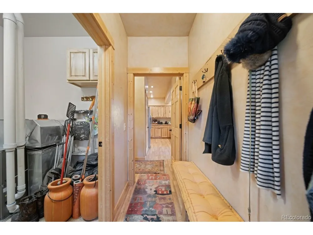 1380 Spruce Road Cimarron, CO 81220