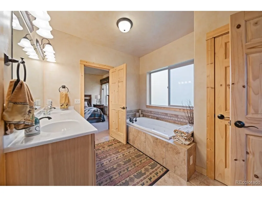 1380 Spruce Road Cimarron, CO 81220