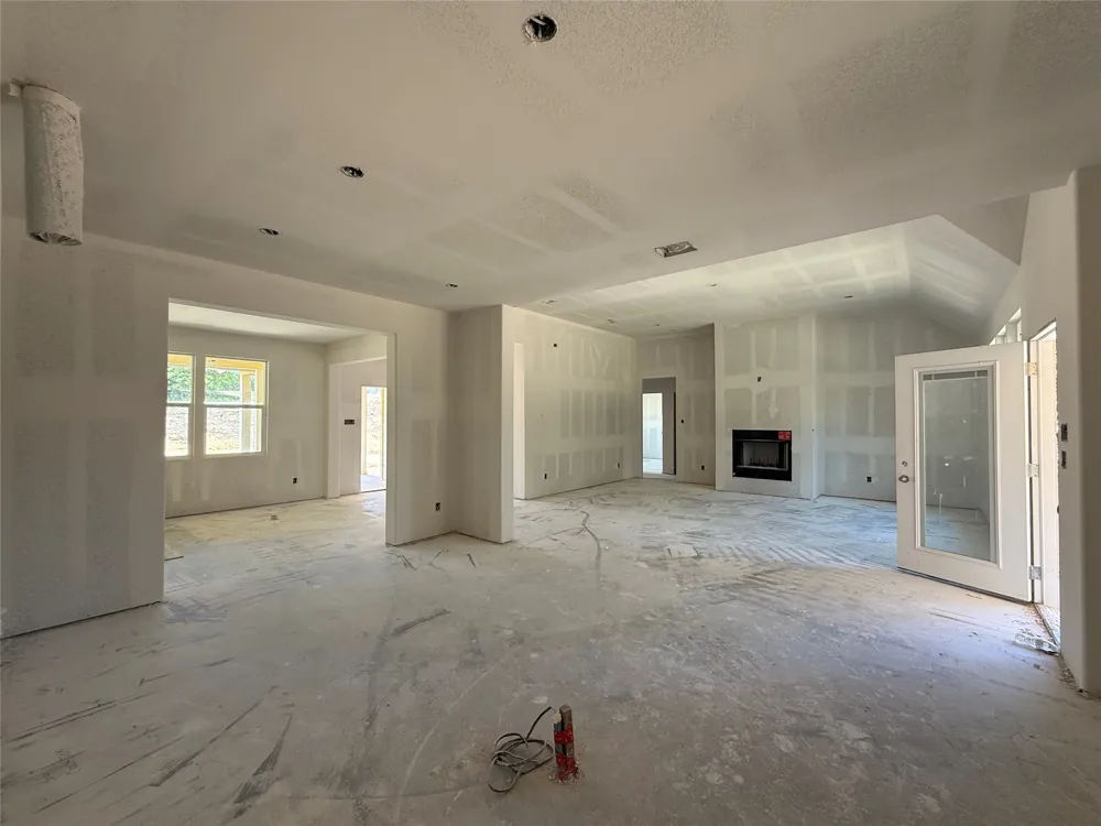 277 Zebrastone Way Poolville, TX 76487