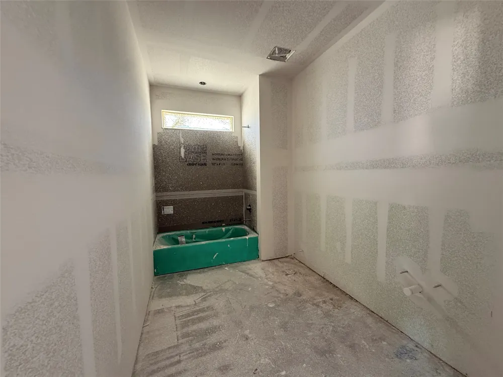 277 Zebrastone Way Poolville, TX 76487