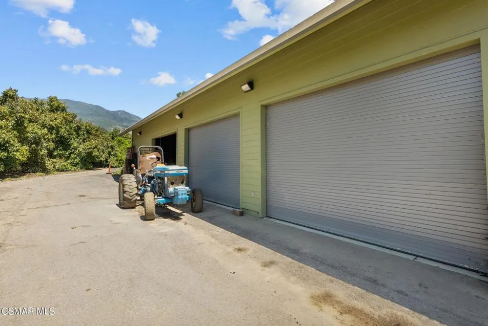 5682 Pine Grove Road Santa Paula, CA 93060
