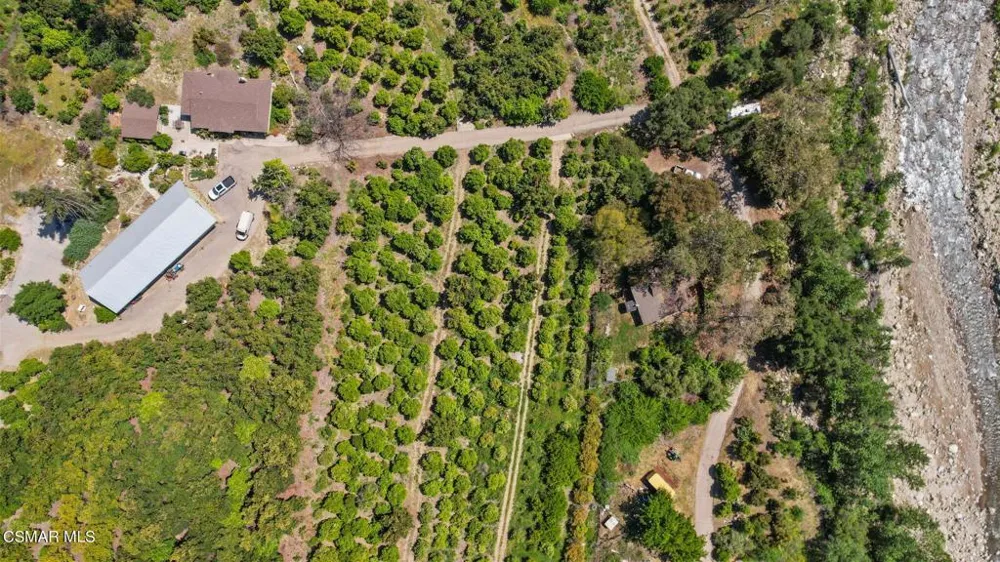 5682 Pine Grove Road Santa Paula, CA 93060