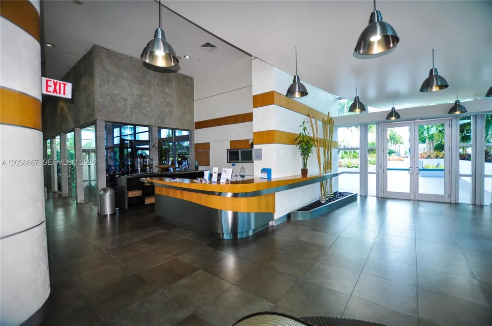 2950 NE 188th St #336 Aventura, FL 33180