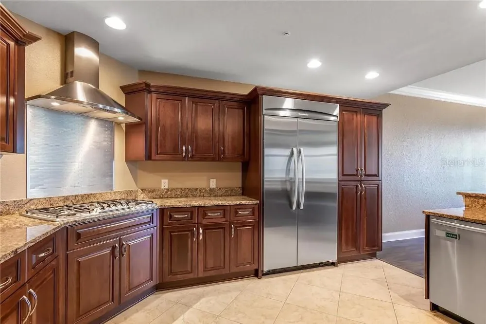 1714 PARK STREET St Petersburg, FL 33710
