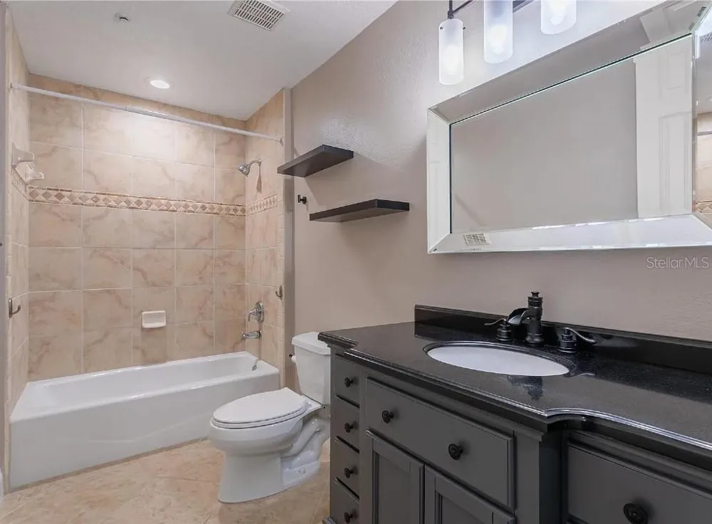 1714 PARK STREET St Petersburg, FL 33710