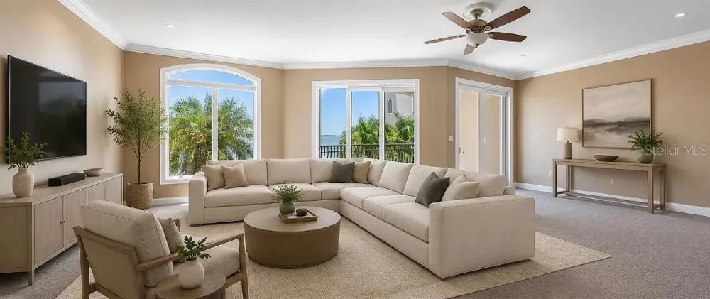 1714 PARK STREET St Petersburg, FL 33710