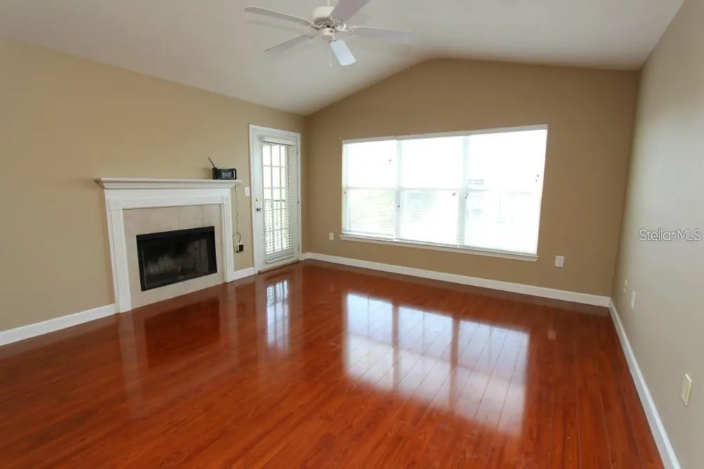 18517 BRIDLE CLUB DRIVE #18517 Tampa, FL 33647
