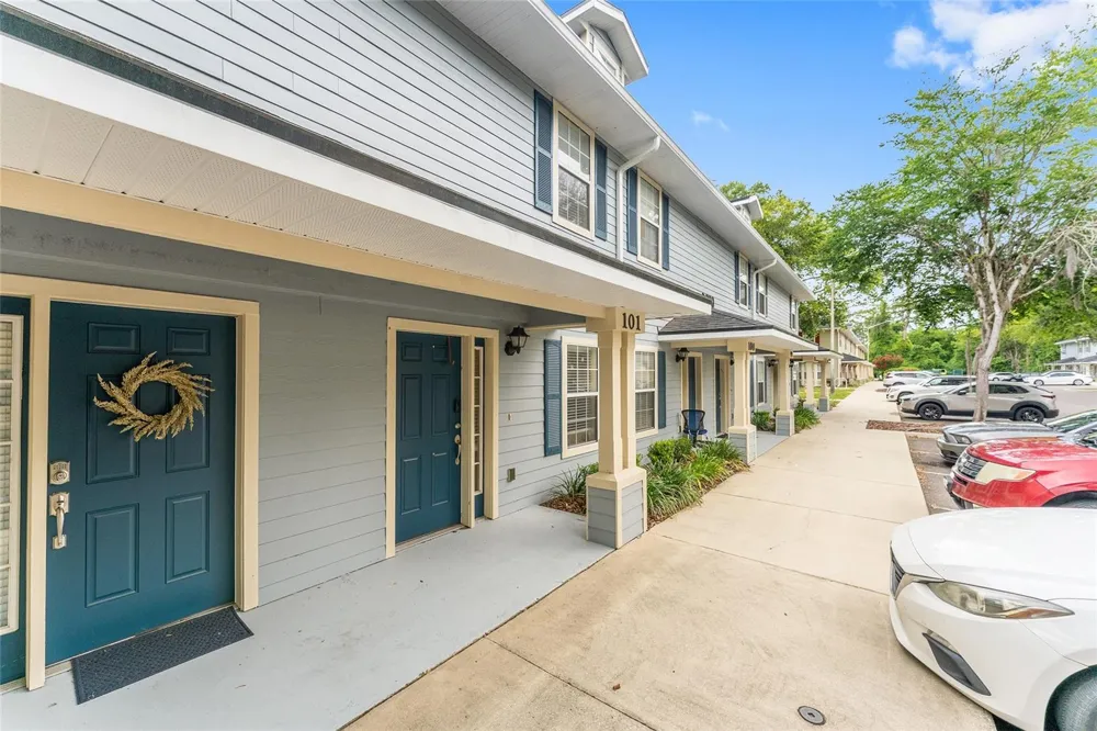 2980 SW 35TH PLACE #101 Gainesville, FL 32608