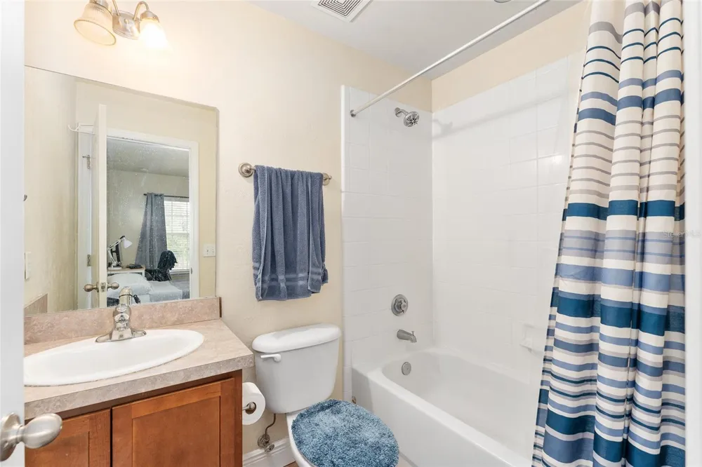 2980 SW 35TH PLACE #101 Gainesville, FL 32608