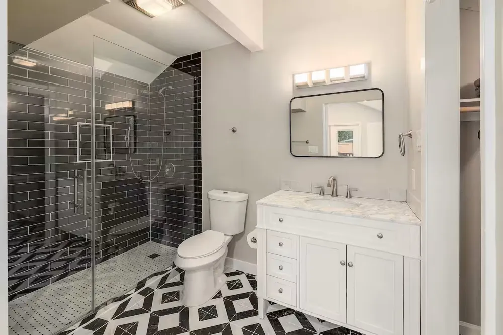 12304 BurrRidge Drive Austin, TX 78729