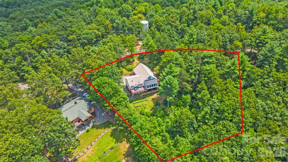5545 Pine Ridge Drive Connelly Springs, NC 28612