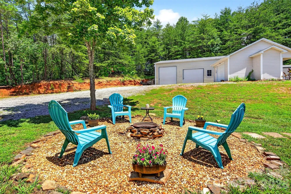 1076 Grays Creek Church Road Rutherfordton, NC 28139