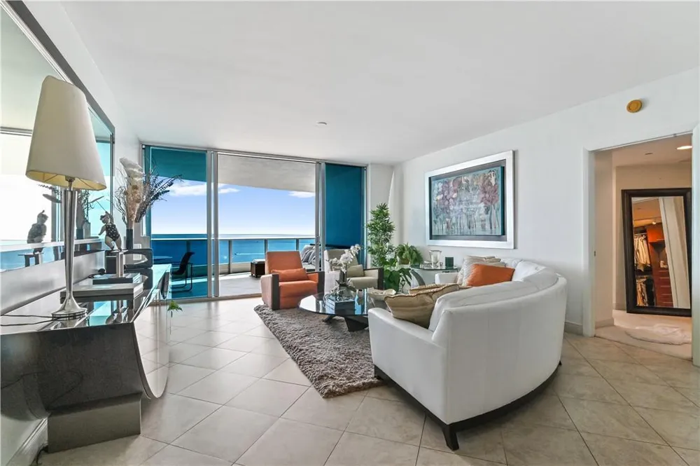 1600 S Ocean Boulevard #902 Lauderdale By The Sea, FL 33062