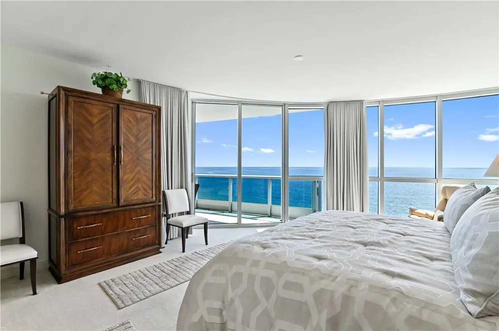 1600 S Ocean Boulevard #902 Lauderdale By The Sea, FL 33062