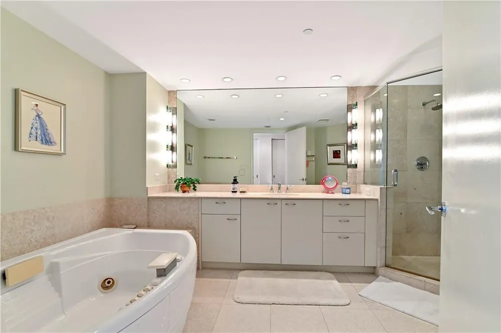 1600 S Ocean Boulevard #902 Lauderdale By The Sea, FL 33062