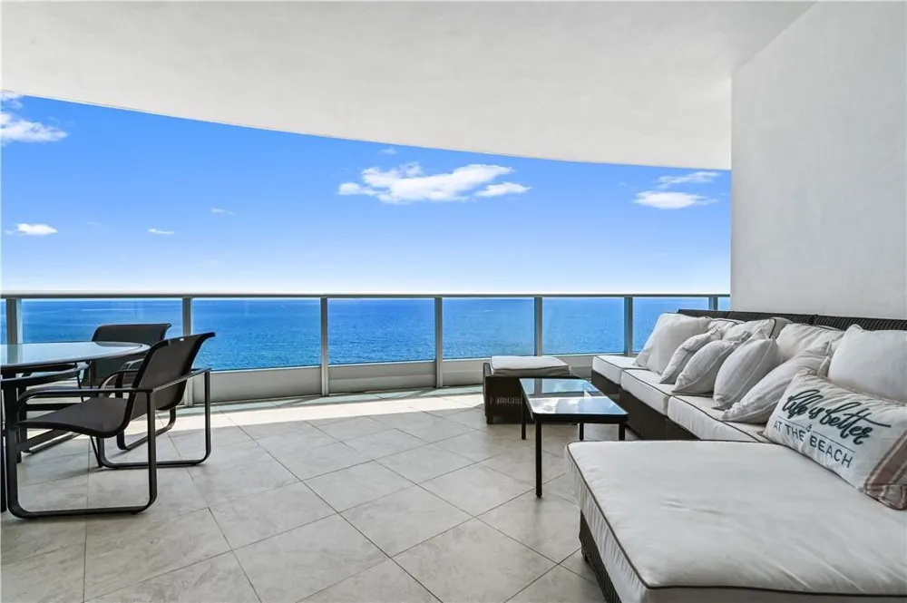 1600 S Ocean Boulevard #902 Lauderdale By The Sea, FL 33062