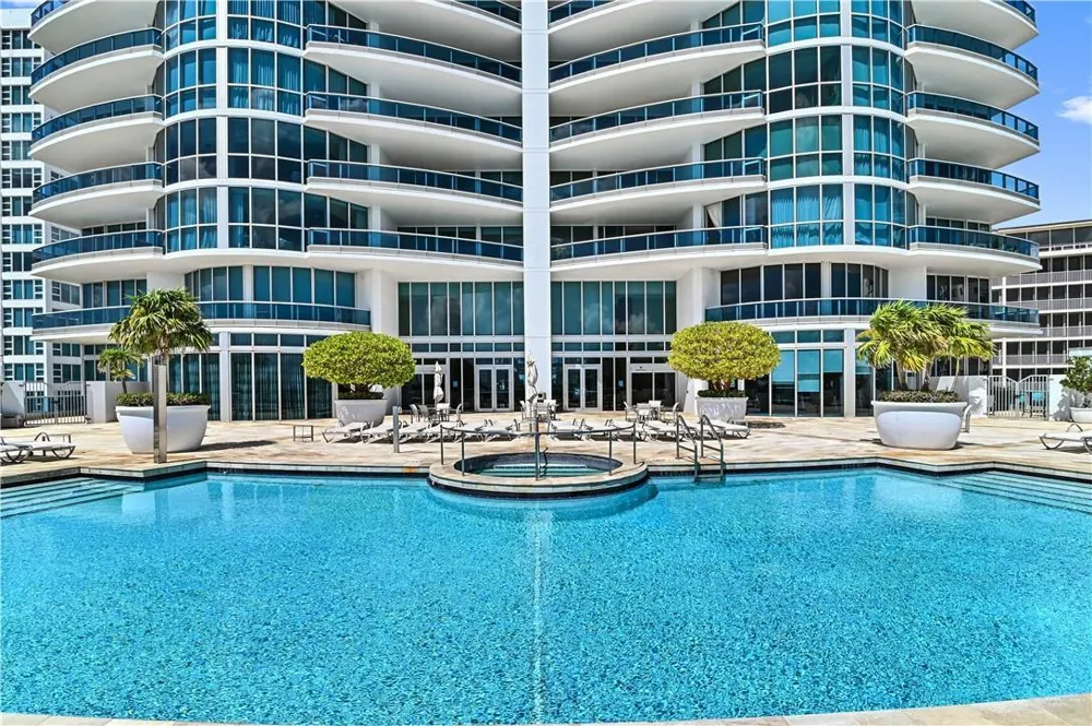 1600 S Ocean Boulevard #902 Lauderdale By The Sea, FL 33062
