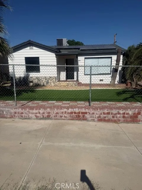 824 S 2nd