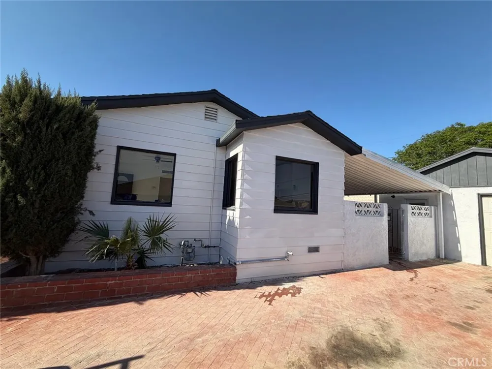 824 S 2nd Barstow, CA 92311