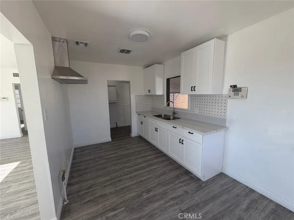 824 S 2nd Barstow, CA 92311