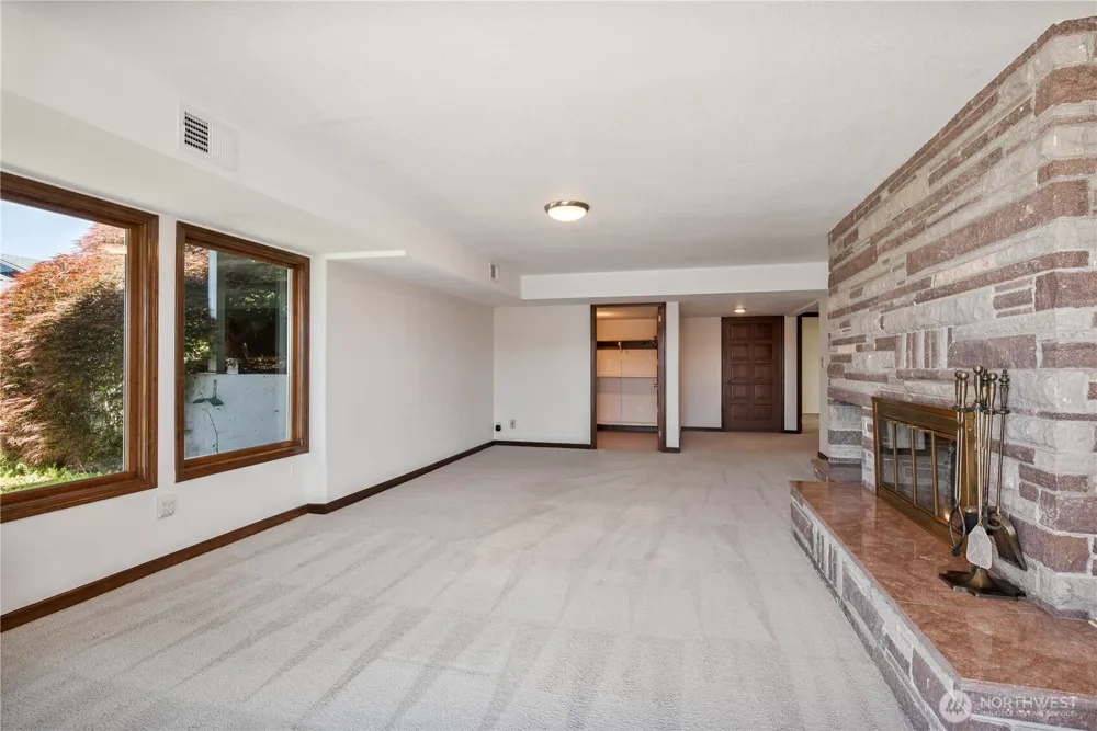 18 Island View Lane Cathlamet, WA 98612