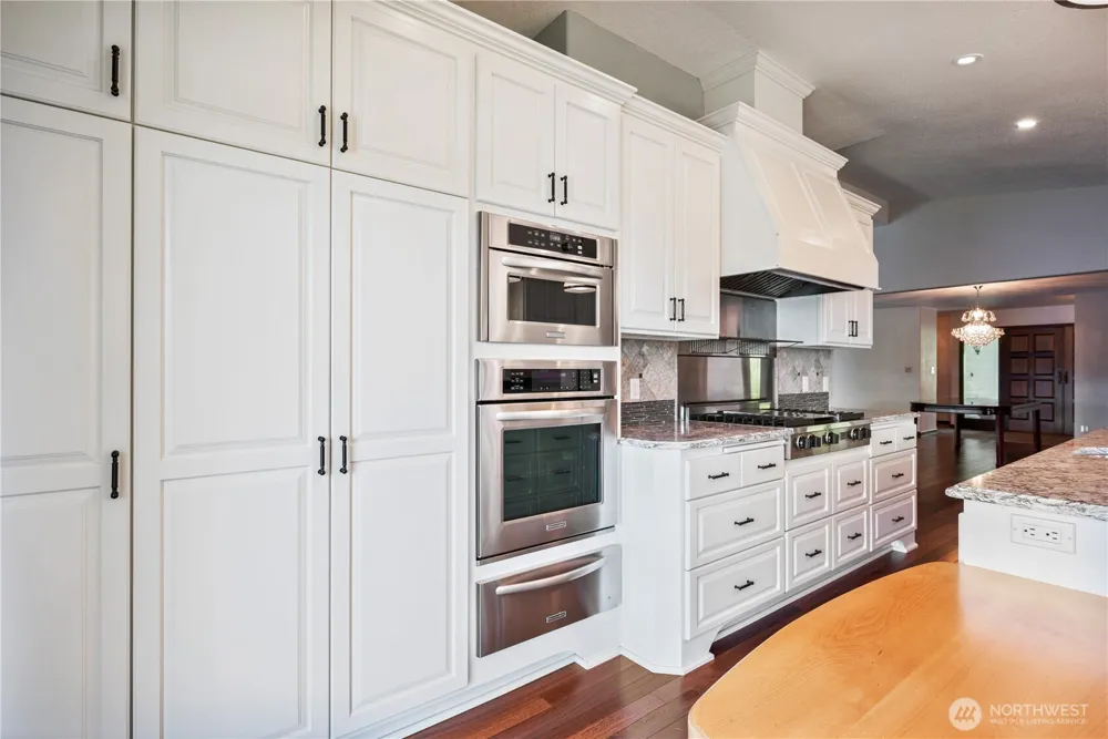 18 Island View Lane Cathlamet, WA 98612