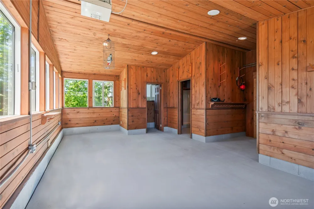 18 Island View Lane Cathlamet, WA 98612