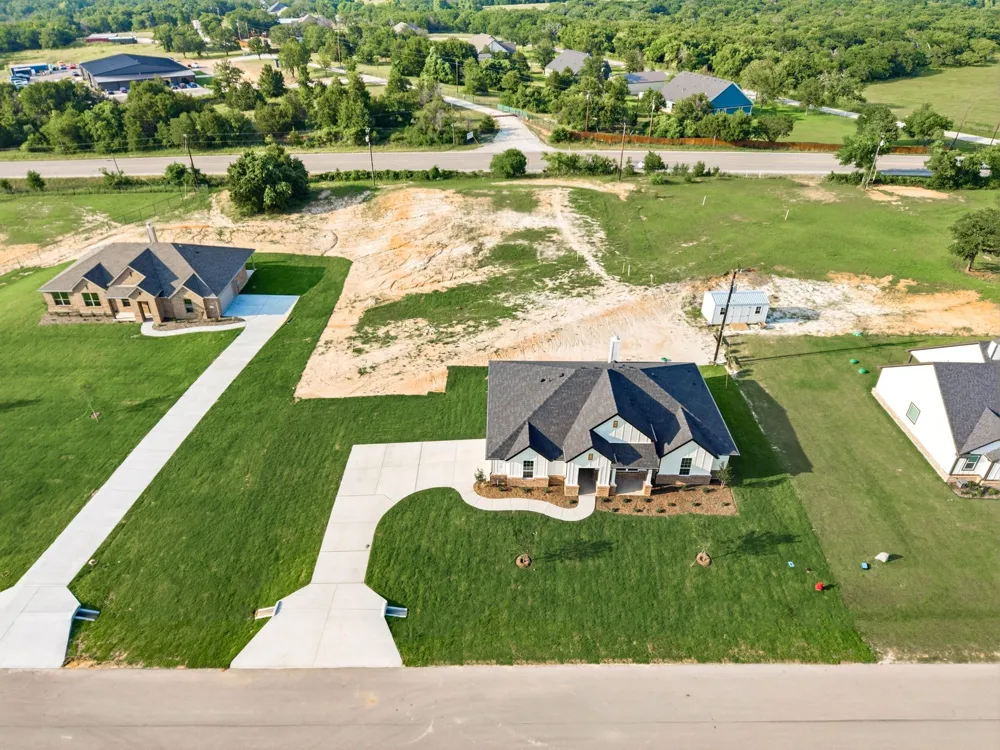 116 Park Hurst Drive Boyd, TX 76023