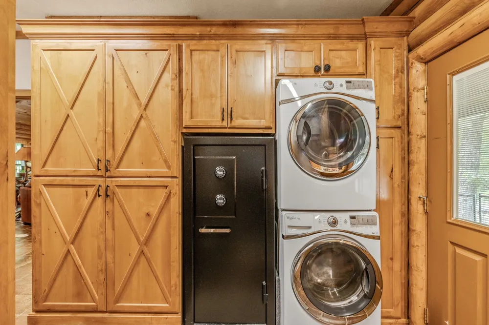 609 County Road 2421 Como, TX 75431