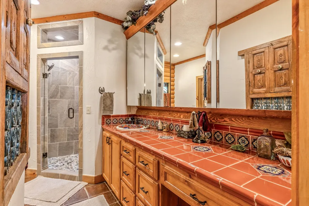 609 County Road 2421 Como, TX 75431