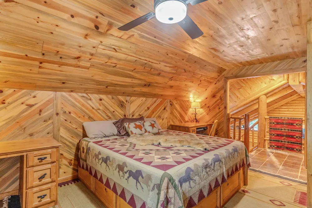 609 County Road 2421 Como, TX 75431