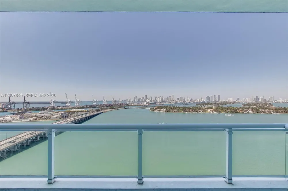 540 West Ave #2112 Miami Beach, FL 33139