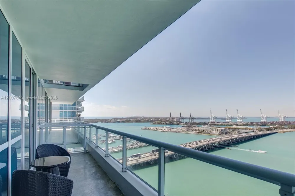540 West Ave #2112 Miami Beach, FL 33139