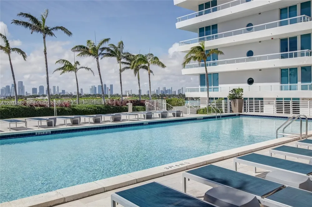 540 West Ave #2112 Miami Beach, FL 33139