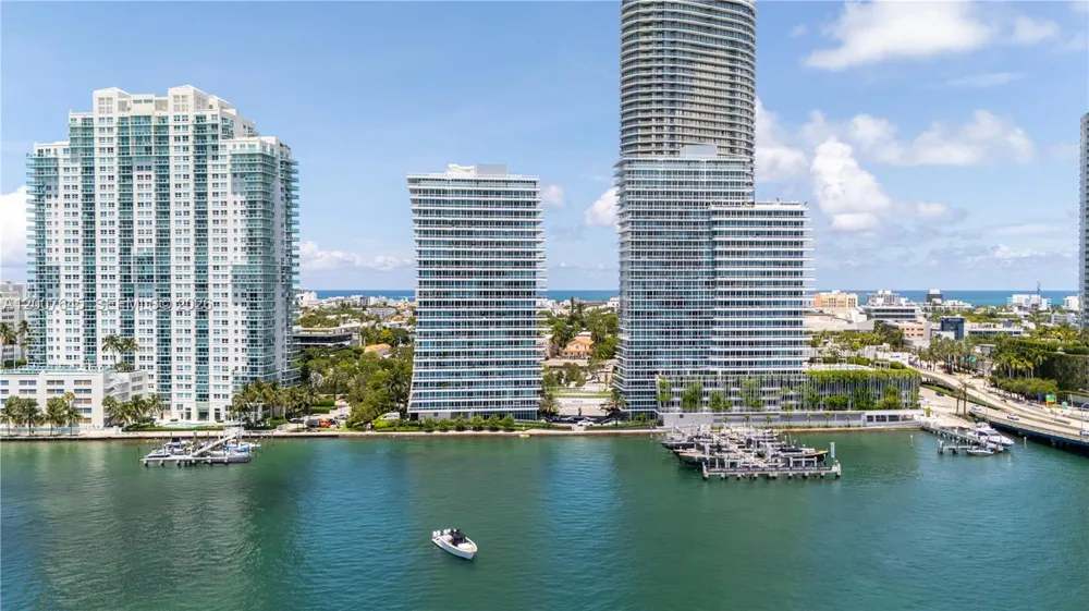 540 West Ave #2112 Miami Beach, FL 33139