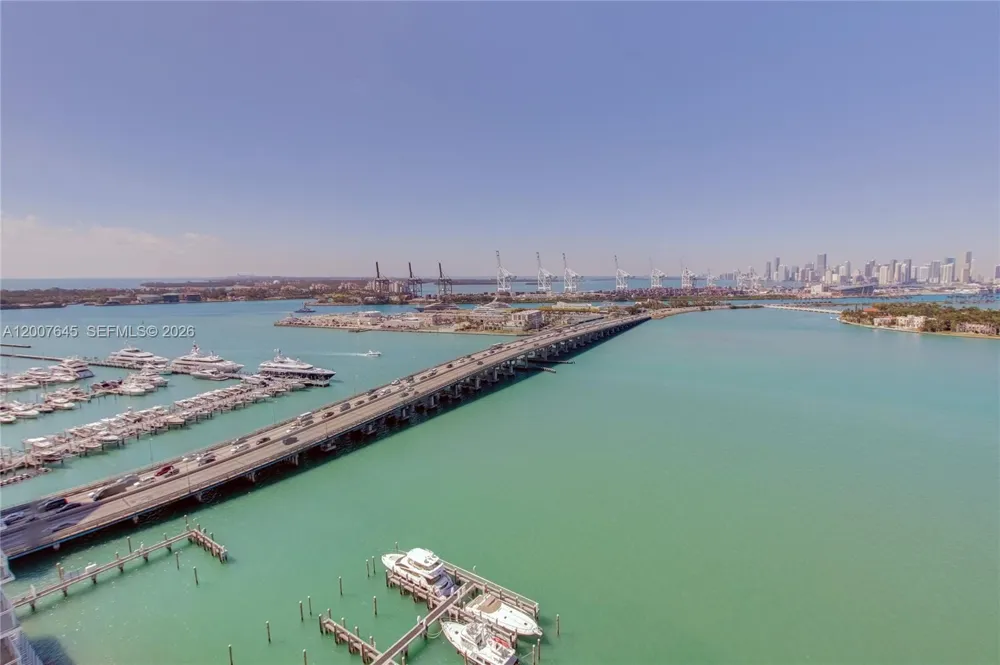 540 West Ave #2112 Miami Beach, FL 33139